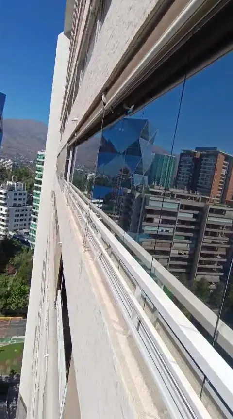 Video de departamento con lámina Silver 20
